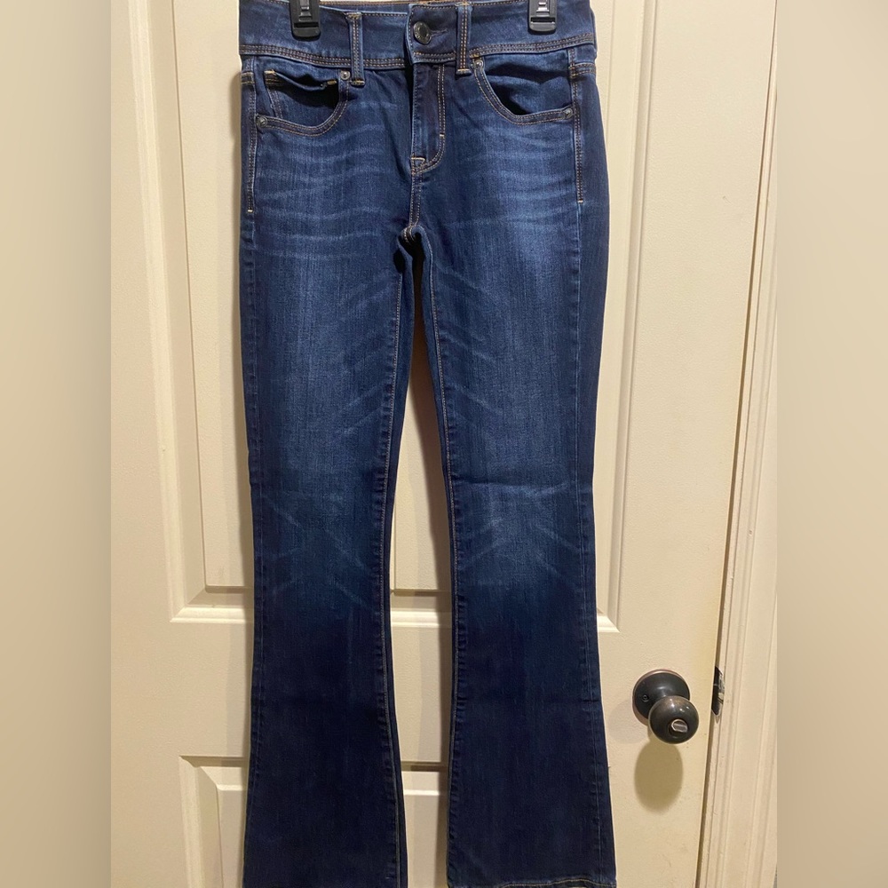 American Eagle Outfitters jeans. Size 00 regular.